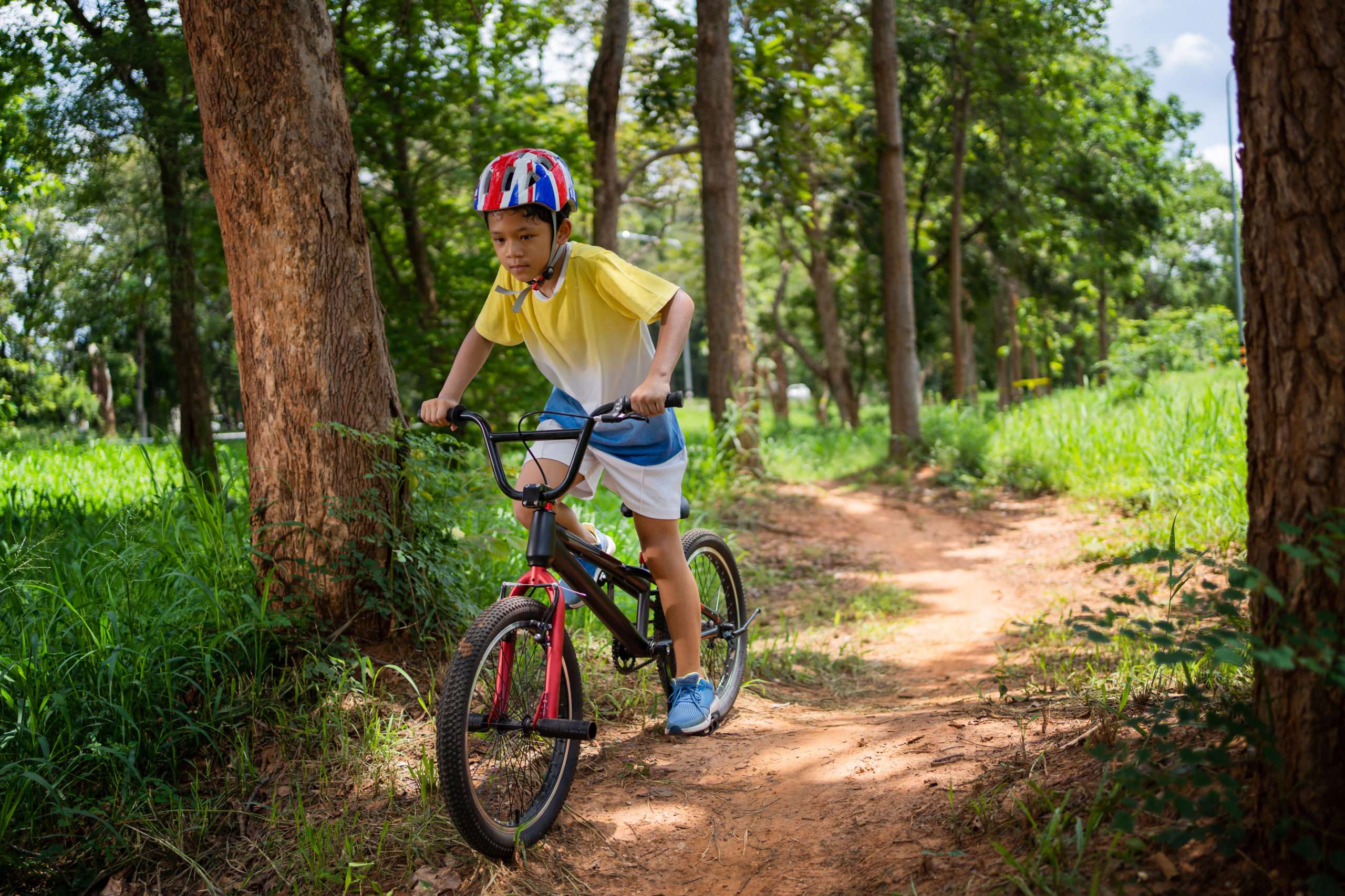 Get Outdoors for a Fun and Safe Family Holiday